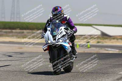 media/Aug-03-2025-TrackDaz (Sun) [[bf4a71acf9]]/B Group/1220pm (Wheelie Bump)/